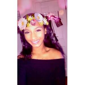 Meet your Posher, Jazmine