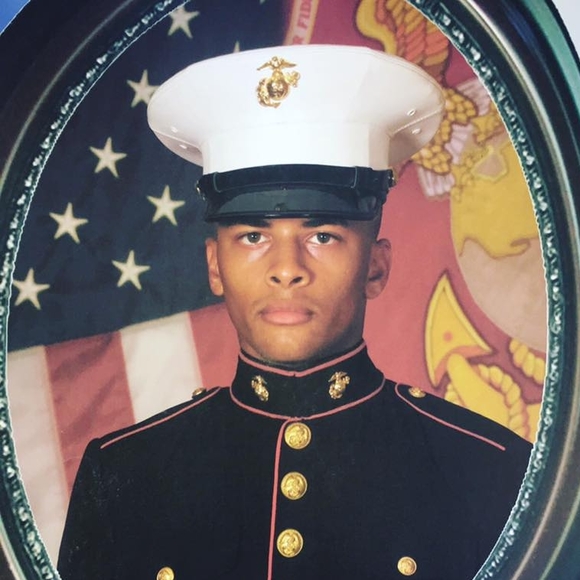 Meet your Posher, Kenneth - Picture 1 of 1