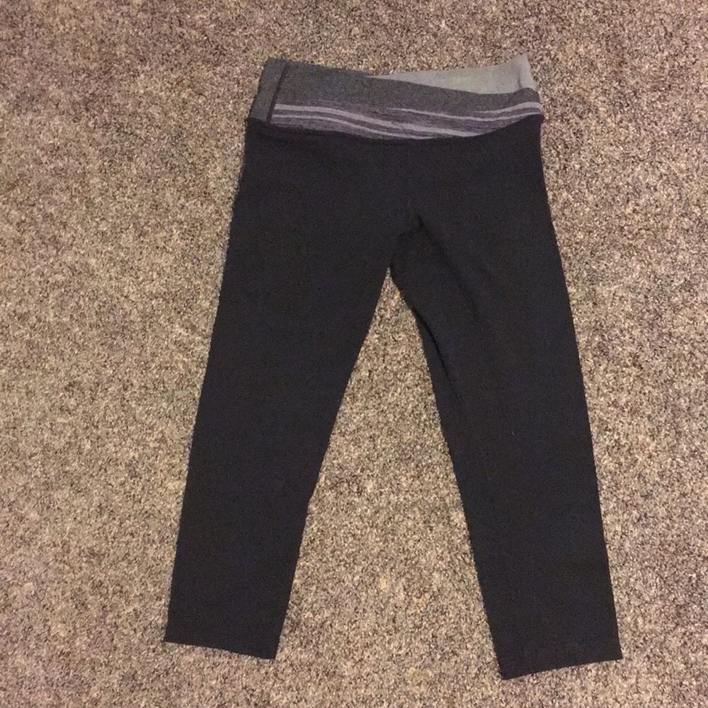 Lululemon crop leggings