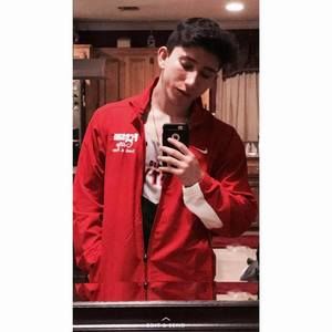 Meet your Posher, Eddie