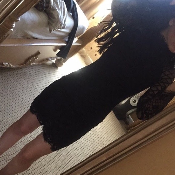 Black lace long sleeve dress - Picture 2 of 7