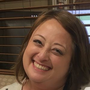 Meet your Posher, Teresa
