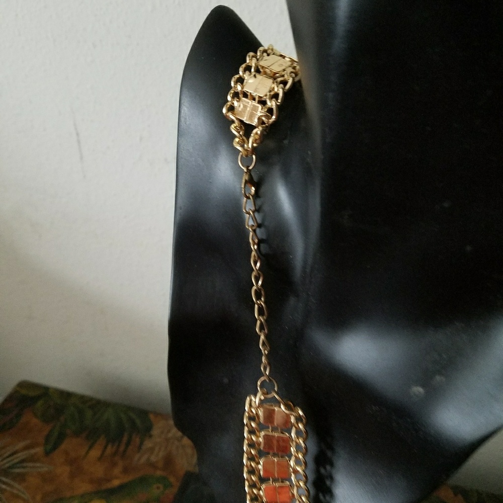 ESTATE🦋SALE. Unique Designer Necklace - Picture 7 of 7