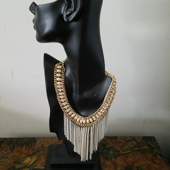 ESTATE🦋SALE. Unique Designer Necklace - Picture 5 of 7