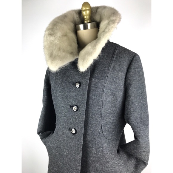 **SOLD** 1950s ZOLLINGER HARNED mink gray coat - Picture 6 of 8