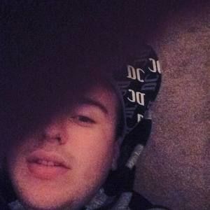 Meet your Posher, Ethan