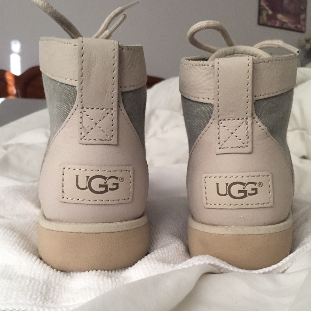 ♥️SOLD Warm & Cozy UGG Boots