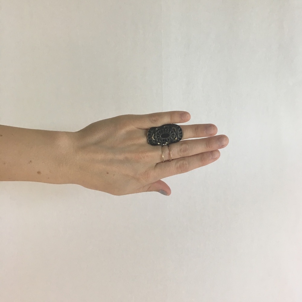 Black ring - metal, brass gold, black diamonds 💎