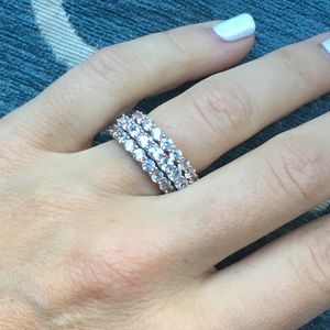 Everly Ring stack
