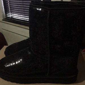 Black sparkle uggs