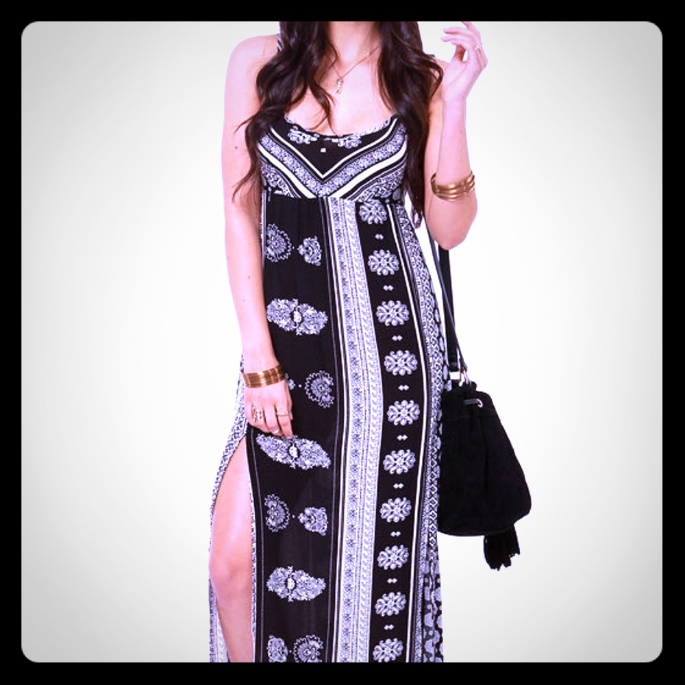 O’Neill Casty Ivory & Black Maxi Dress Size L NWT