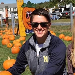 Meet your Posher, Vicky