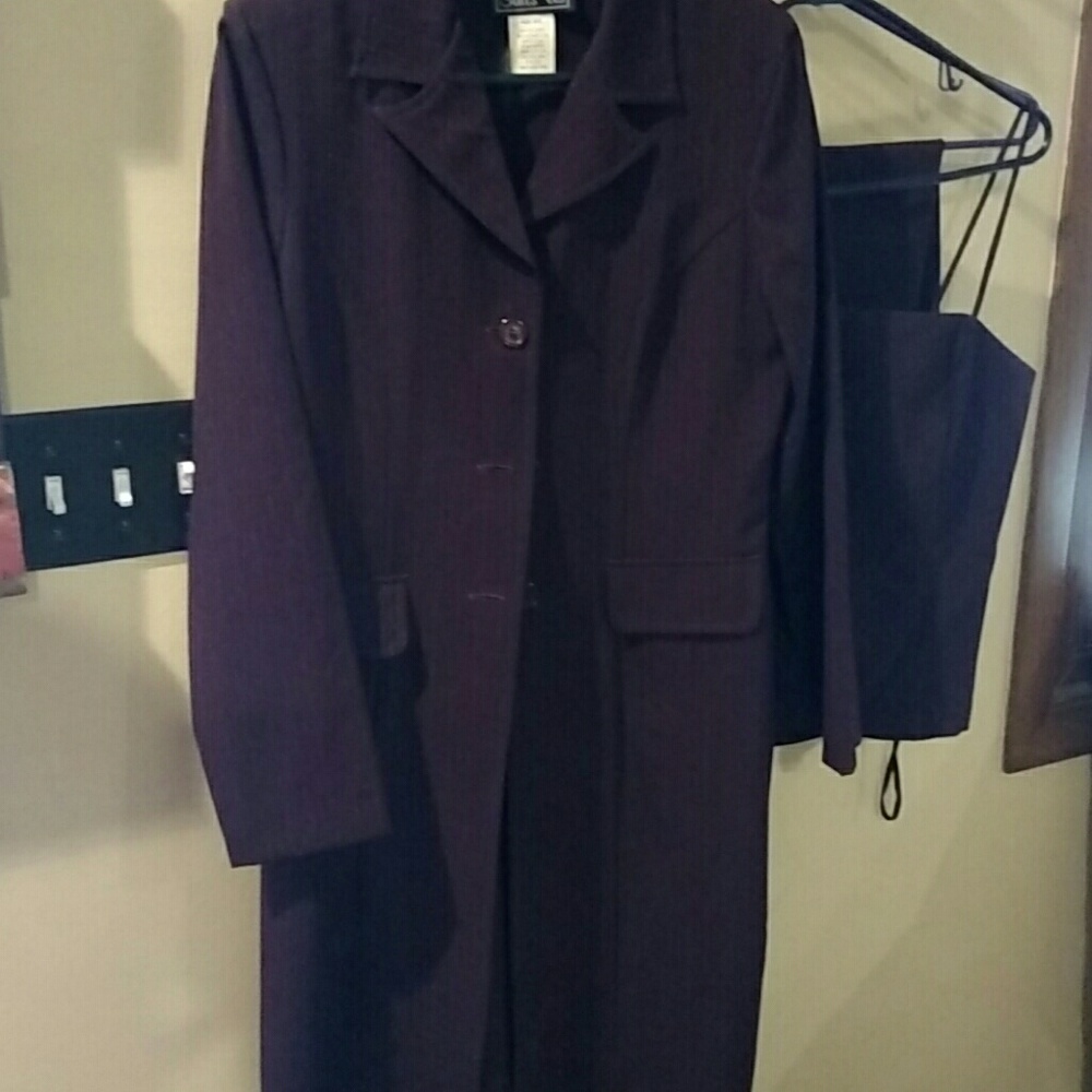 Women's Pant Suit