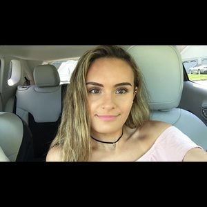 Meet your Posher, Brianna