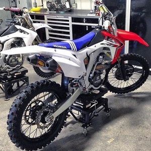 Meet your Posher, Wyatt