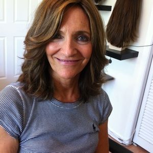 Meet your Posher, Suzanne