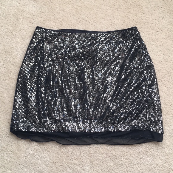 Jennifer Lopez Dresses & Skirts - Brand new sequin black shirt