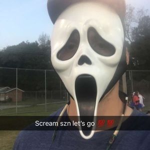 Meet your Posher, Tyler