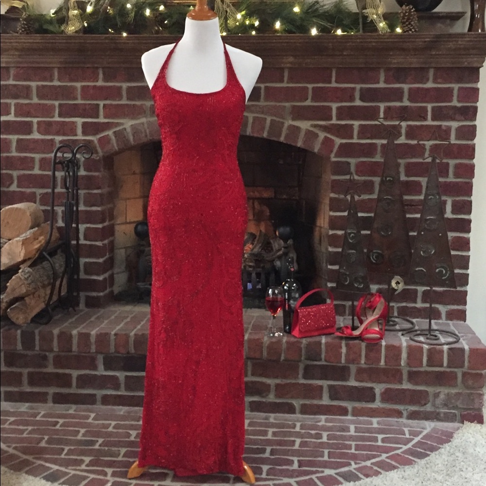 ❤️💥RED BEADED EVENING GOWN💥❤️