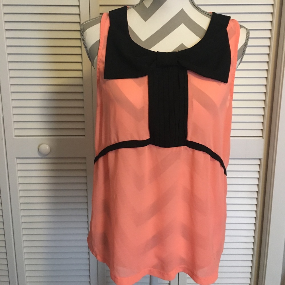 Cute front bow blouse