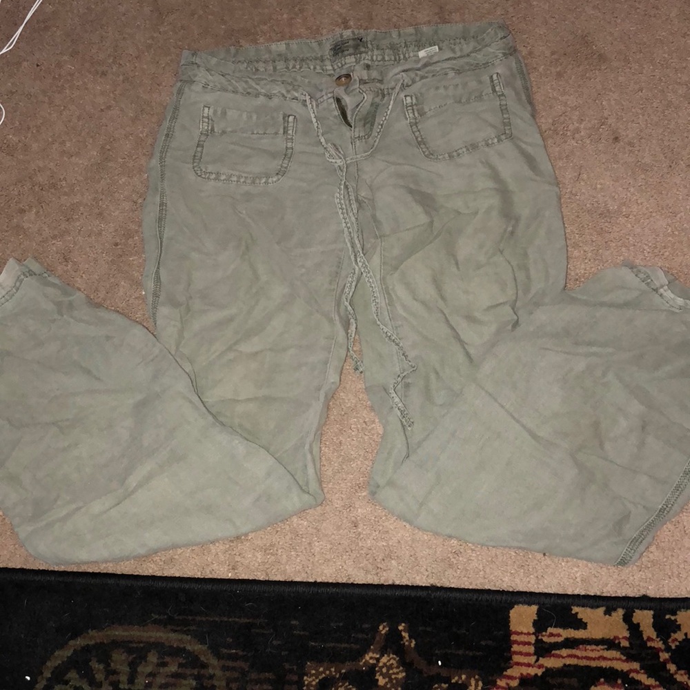 Green flowed pants