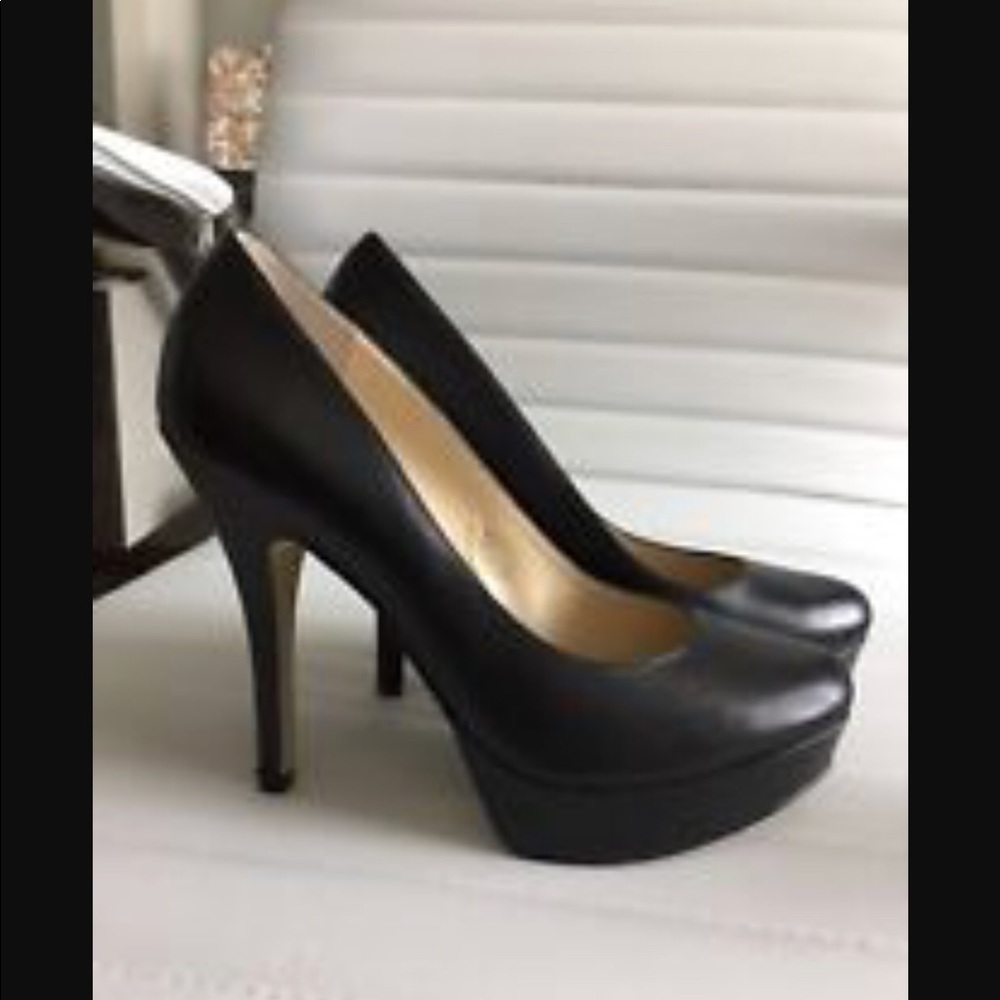 Enzo Angiolini Black Leather Platform Heels