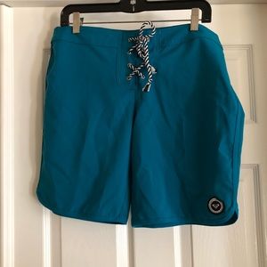 BNWT Roxy board shorts in size 9