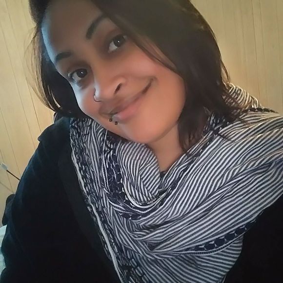 Meet your Posher, Rosa - Picture 1 of 1