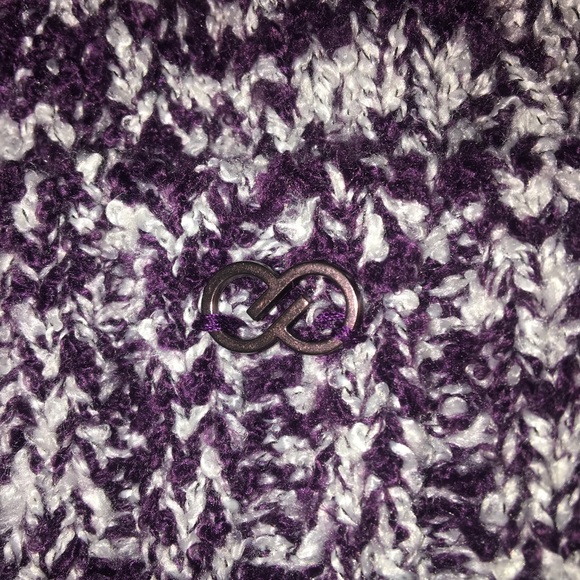 Beanie - Picture 2 of 2