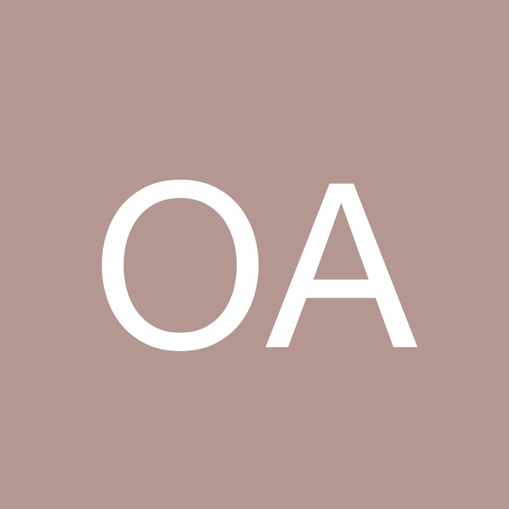 Meet your Posher, Olukemi