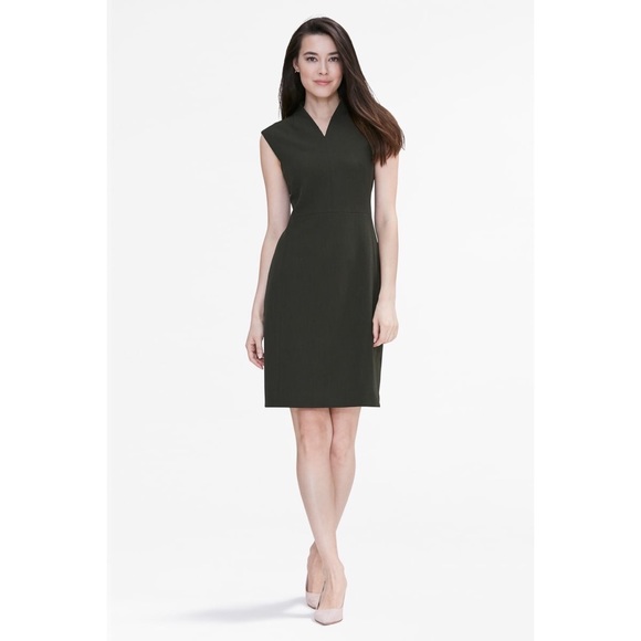 MM LAFLEUR Aditi 2.0 dress in Dark Pine - Picture 1 of 3