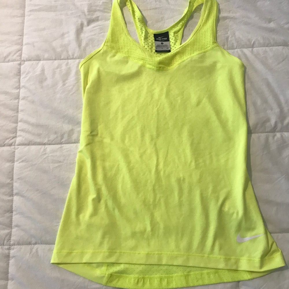 Nike workout compression Top. Size S