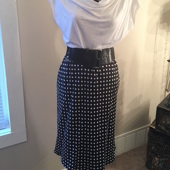 Fabulous Silk Anne Klein Polka Dot Skirt - Picture 2 of 7