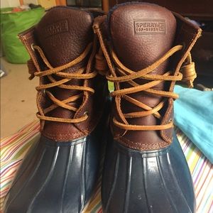 Sperry topsider boots