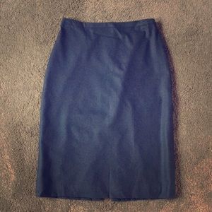 Banana Republic Charcoal Grey Skirt. Size 4