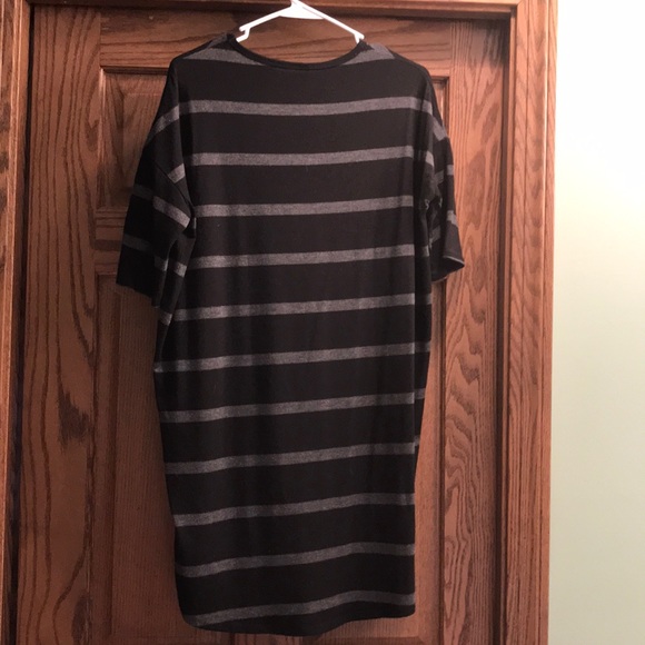 XXS lularoe Irma - Picture 2 of 3