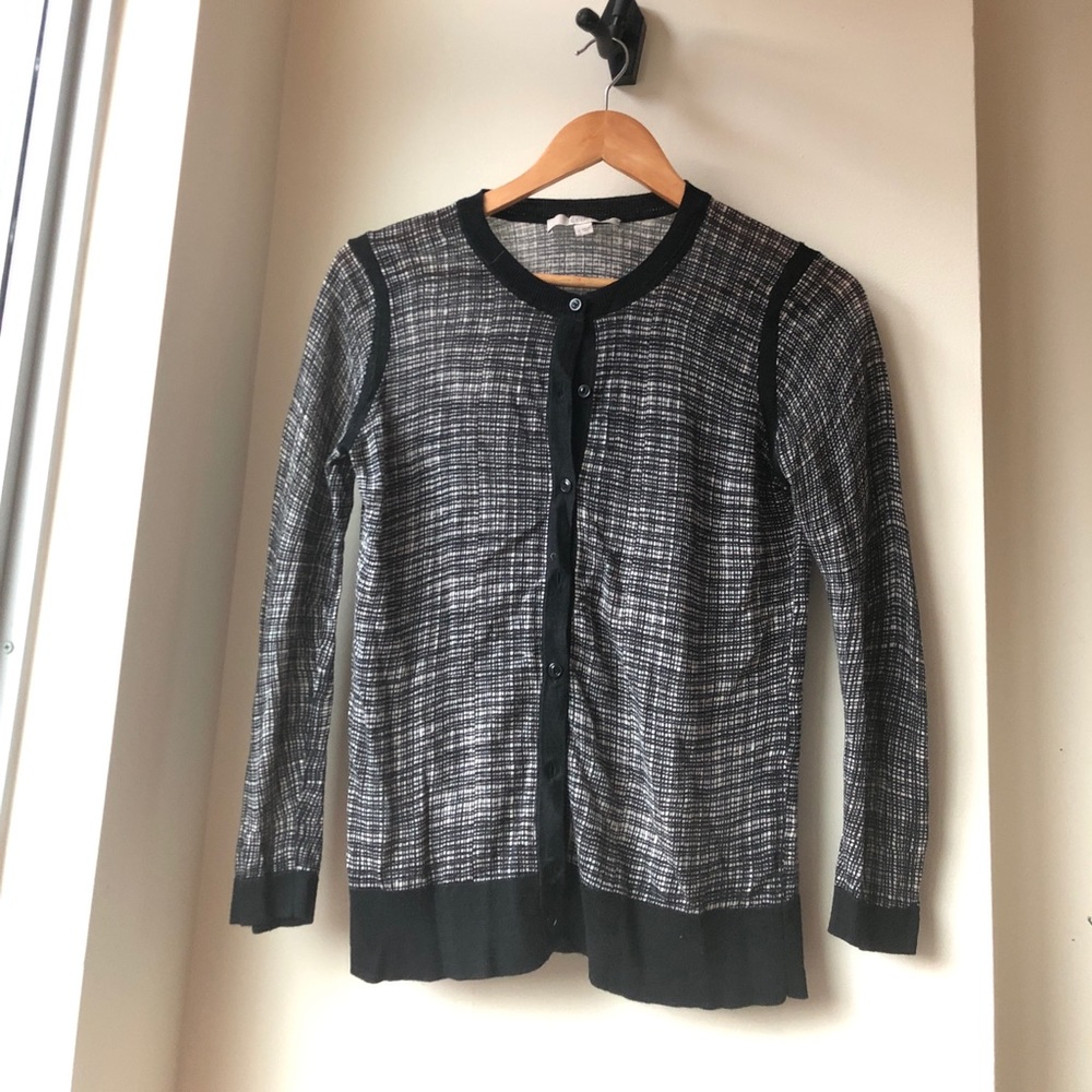 Ann Taylor LOFT knitted cardigan M