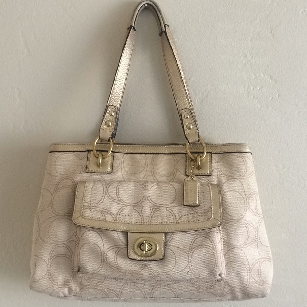 Coach bag/ SOLD! 🎉