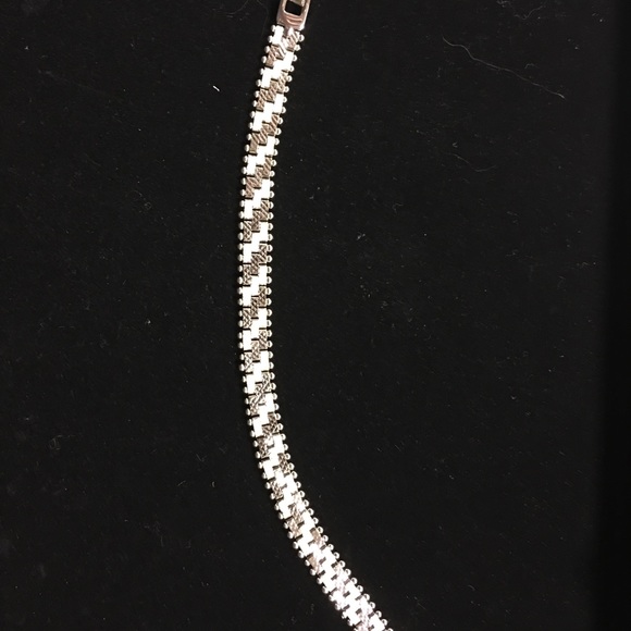 Lia Sophia silver-tone  bracelet - Picture 4 of 4