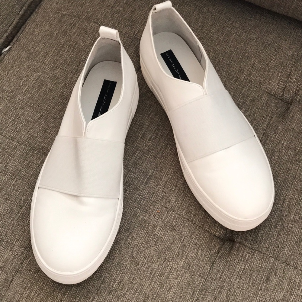 White Steve Madden sneakers