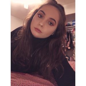 Meet your Posher, Phylliss