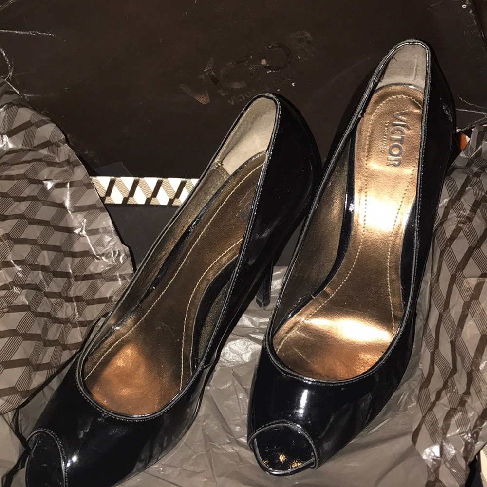 Victor Alfaro Black Patent Leather Peep Toe Heels