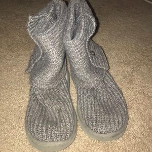Gray knit uggs