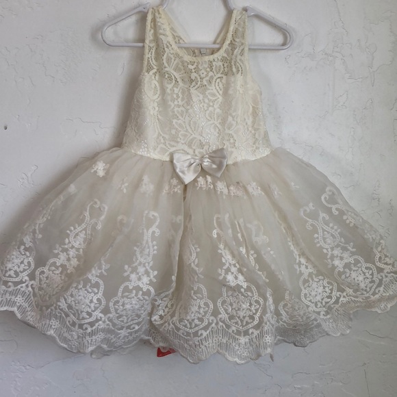 Cream and coral/salmon dress - Picture 2 of 8