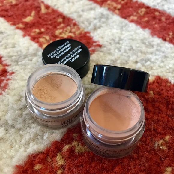 Medium/light-medium concealer bundle - Picture 3 of 8