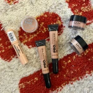 Medium/light-medium concealer bundle