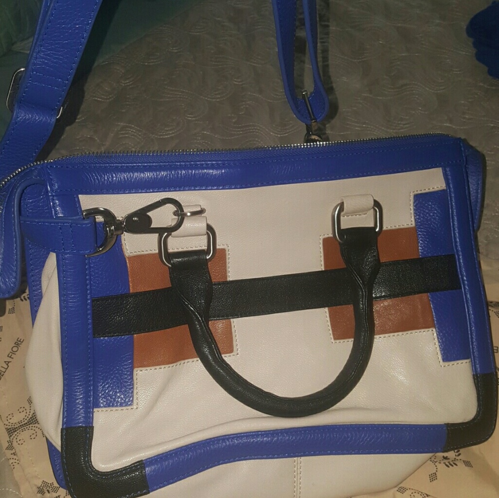 Isabella Fiore color blocked leather purse