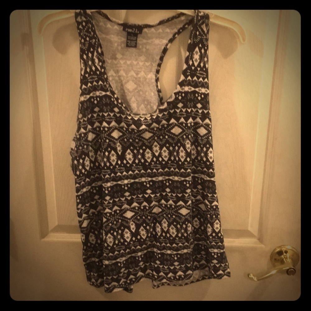 ❤️ Tribal print tank top, size XL