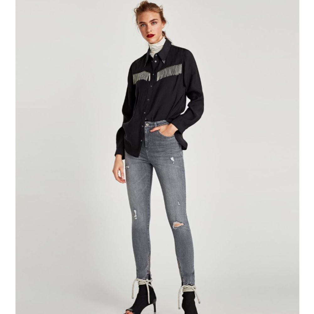 Zara gray mid-rise frayed hem jeans with zipper