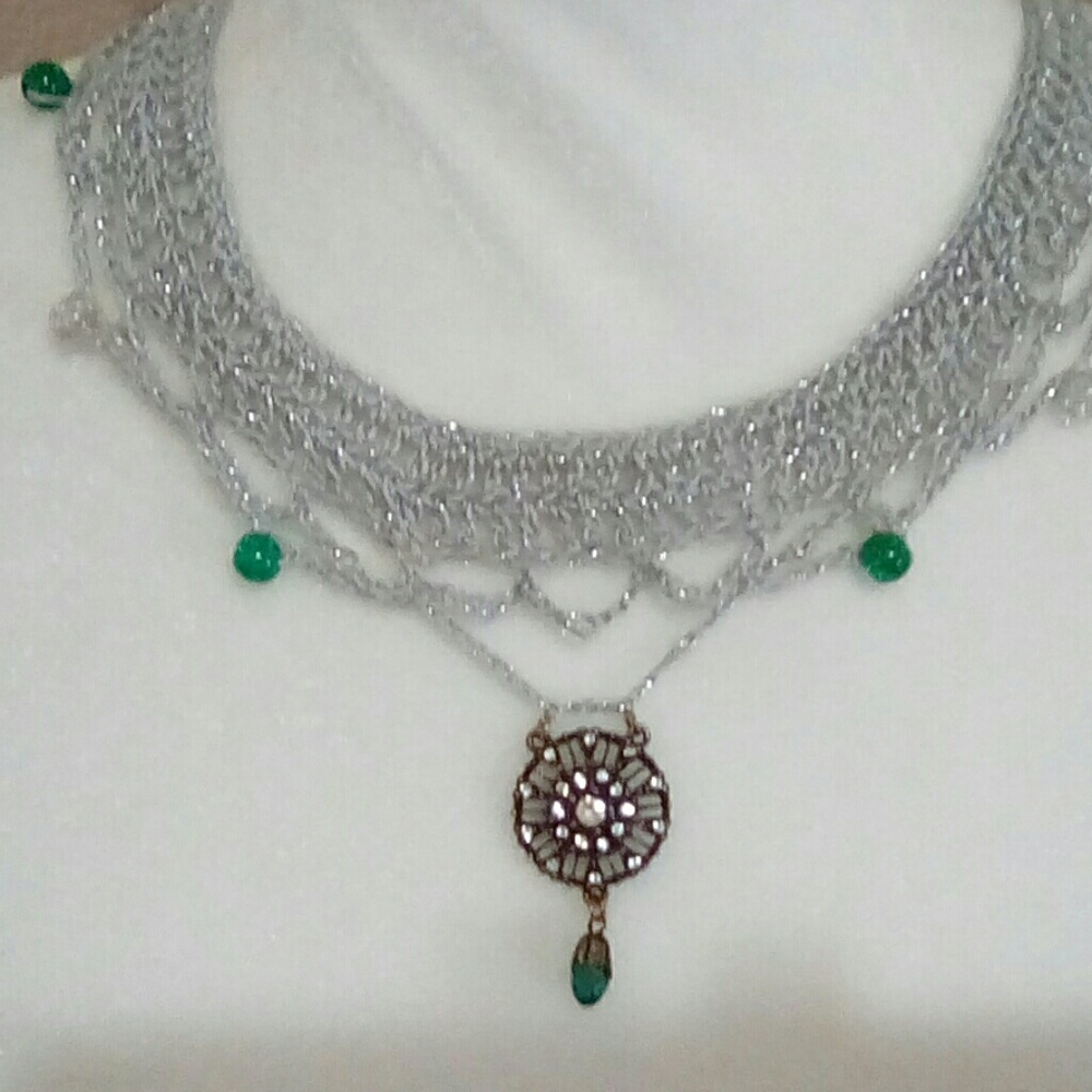 Gorgeous Crocheted Choker NWOT